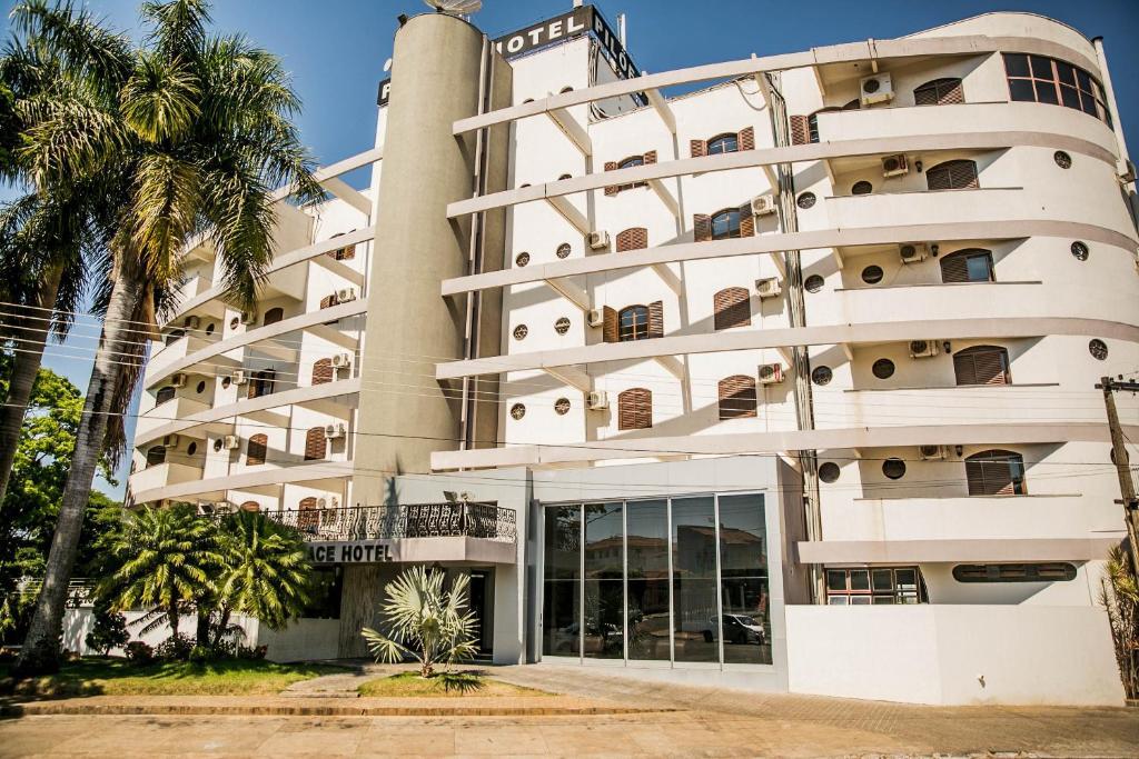 Piloes Palace Hotel Mineiros Eksteriør bilde